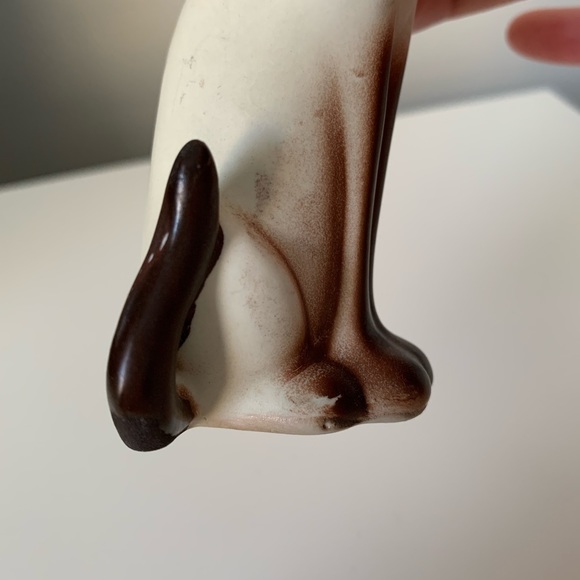 Vintage Kitsch Siamese Ceramic Cat Figurine - Picture 8 of 10